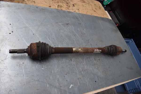 CARDAN DROIT PEUGEOT 207 1.4 ESSENCE - Vue 1